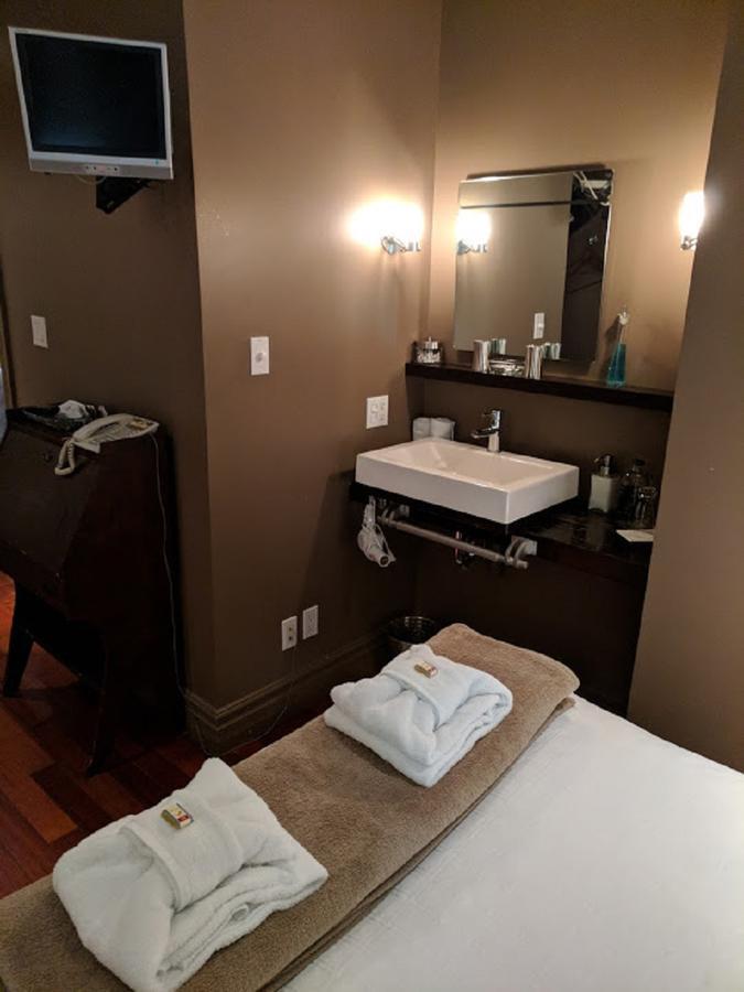 Sir Montcalm Gite B&B Montréal Exteriör bild